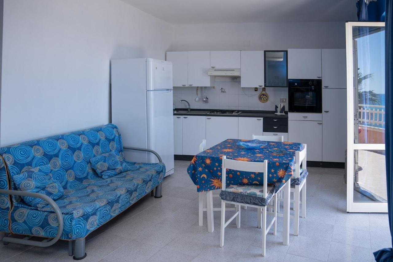 Appartamento Primo Sole 토레 멜리사 외부 사진